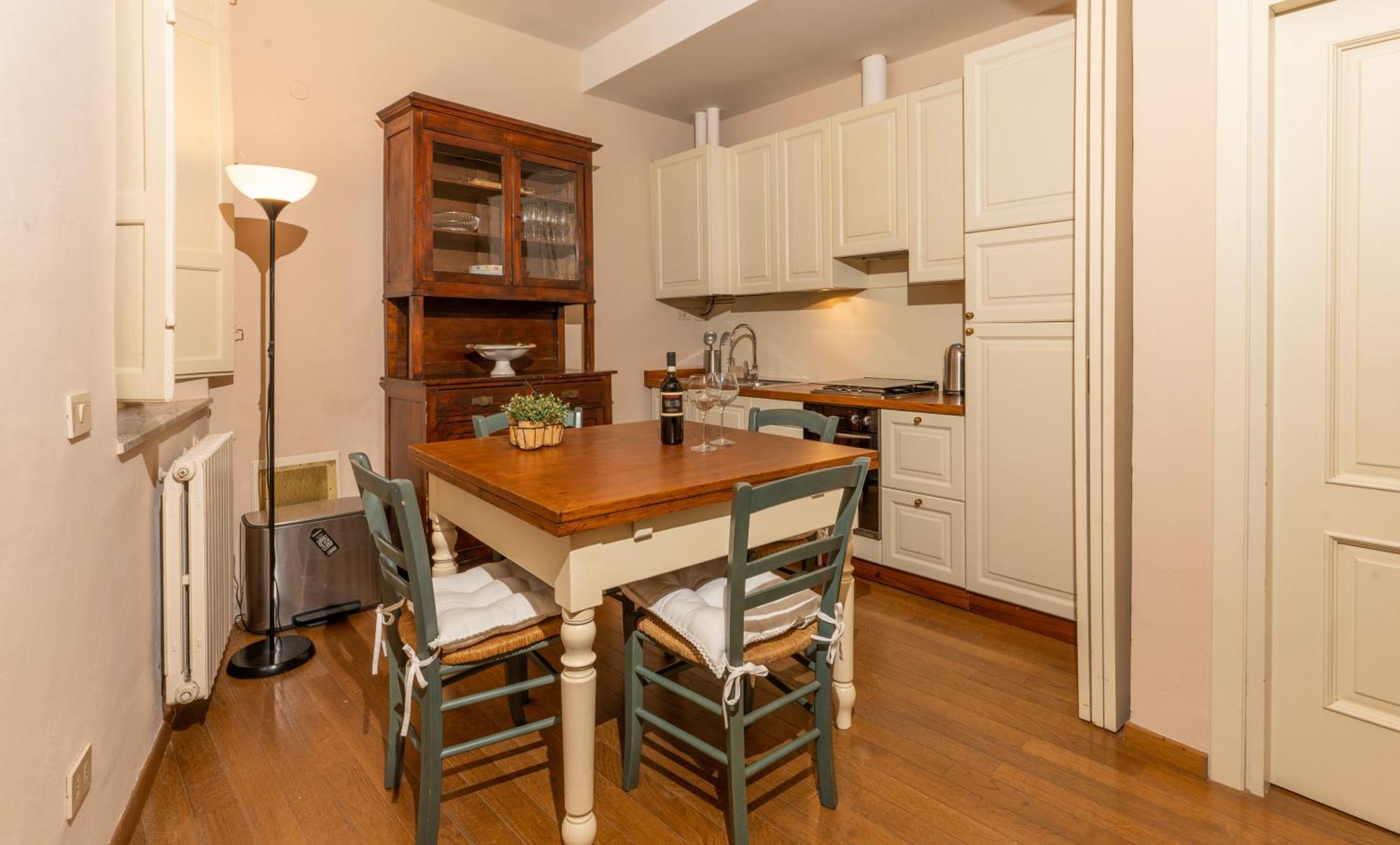 Il Gallo - Charming Apartment In Lucca Heart Лука Екстериор снимка