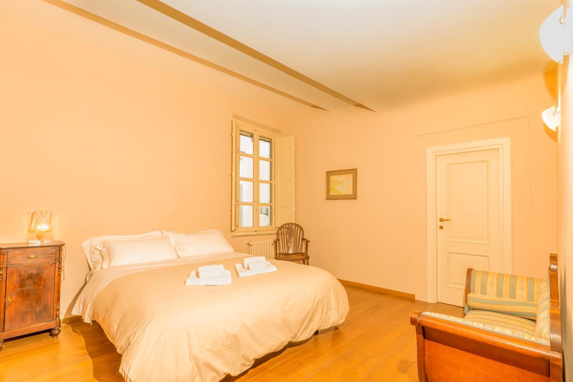Il Gallo - Charming Apartment In Lucca Heart Лука Екстериор снимка
